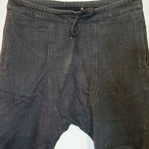 Kolonko mans jeans size M pre owened black